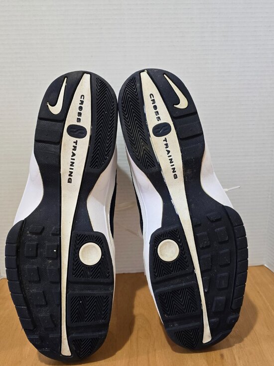 Y2K Vintage Men\'s Nike Air Cross Trainers Athletic Shoes Leather White Size 17